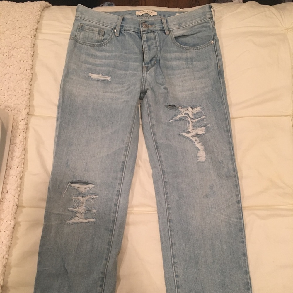 Light wash jeans